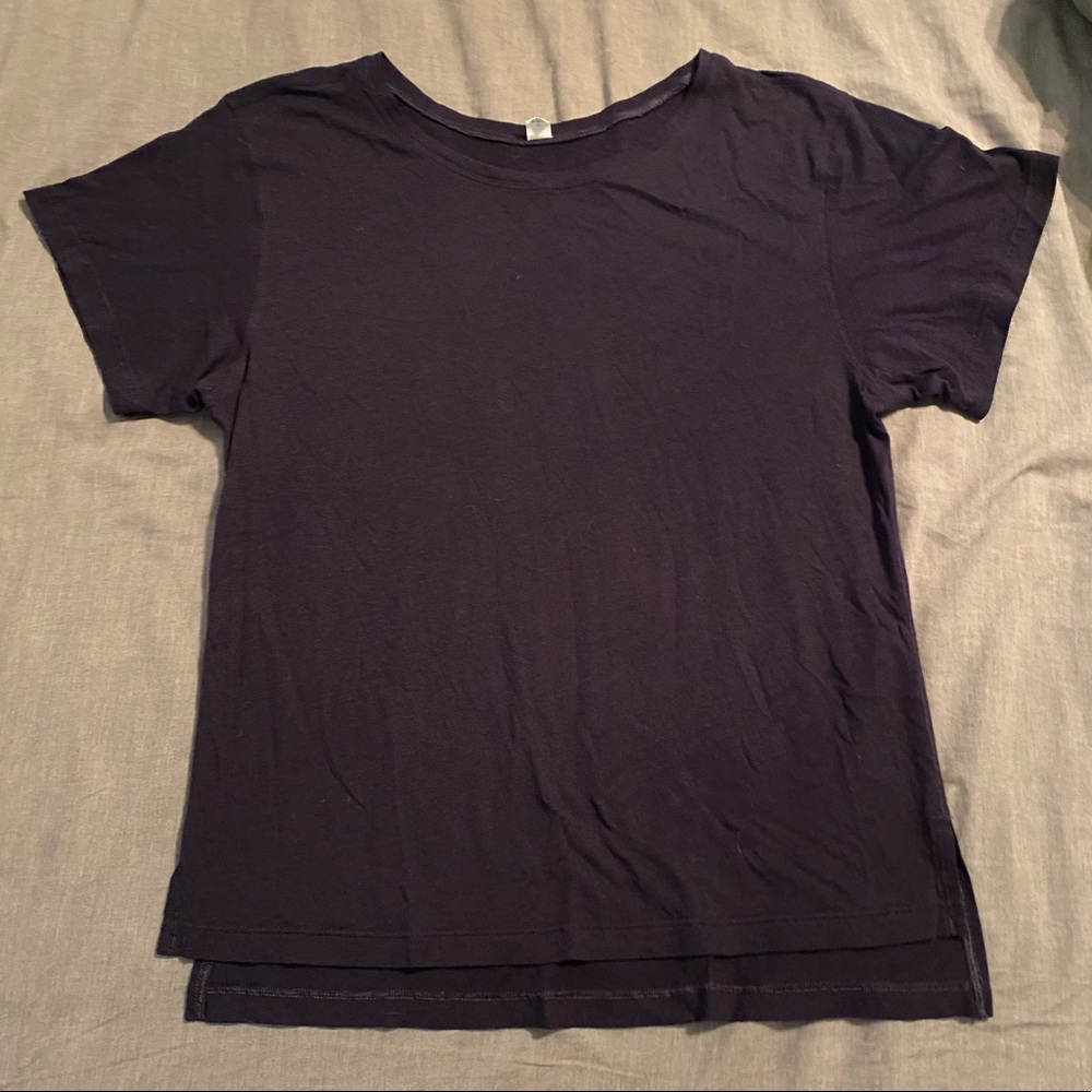 Lululemon size 4 top
